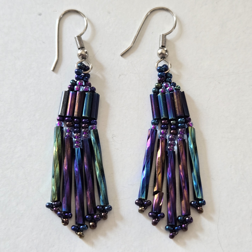 Iridescent Peacock Dangle Fringe Earrings Beaded Colorful Silver-Tone Summer